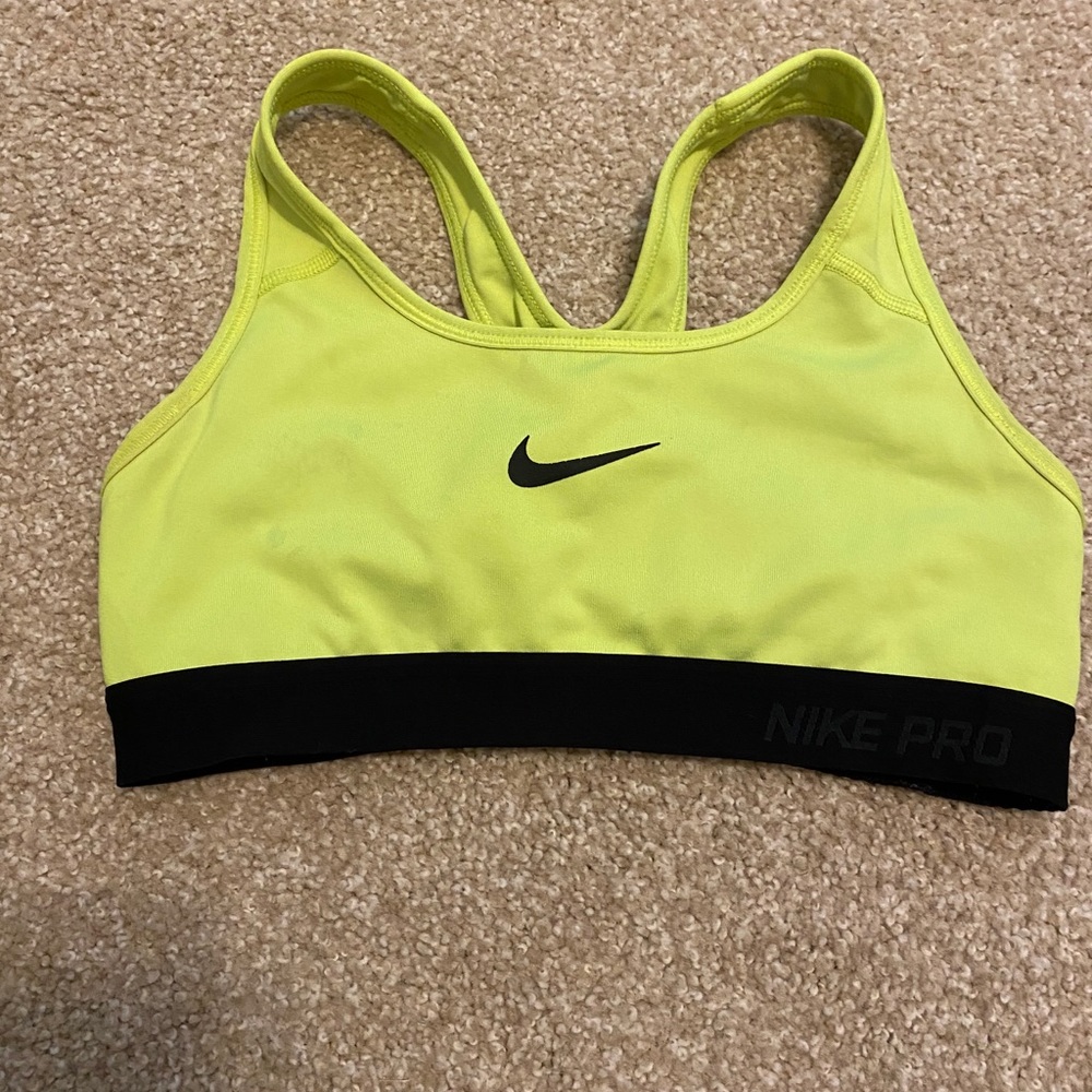 nike sports bra